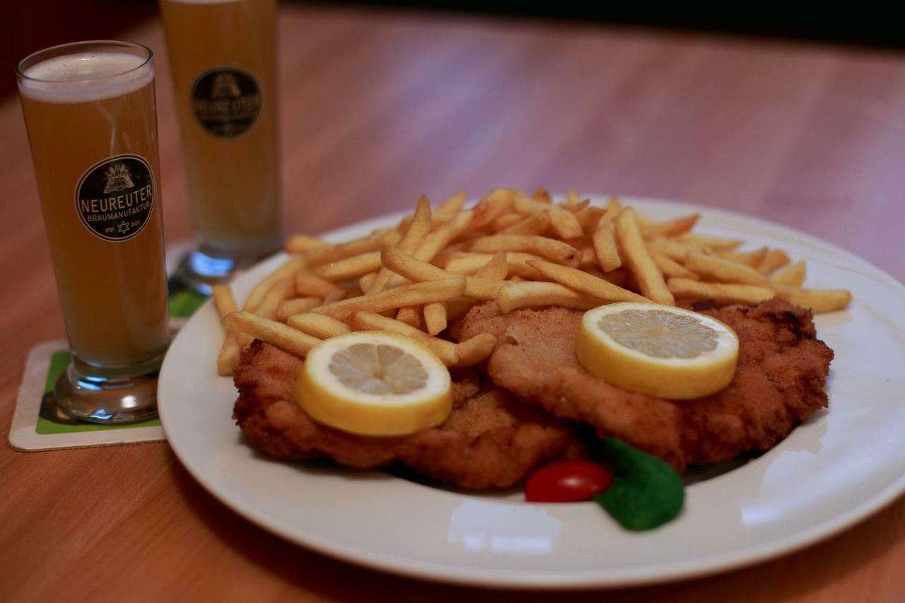Brauerei Gasthaus Deutscher Kaiser Karlsruhe Eksteriør billede